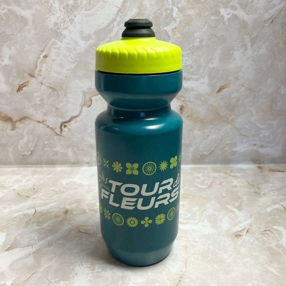 Purist Re:Volve 22oz MoFlo Cap Limited‎ Edition Cycling Water Bottle